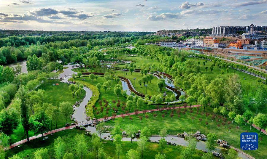 （新華全媒頭條·聚焦生物多樣性大會·圖文互動）（4）攜手同行，開啟人類高質(zhì)量發(fā)展新征程——習(xí)近平主席在《生物多樣性公約》第十五次締約方大會領(lǐng)導(dǎo)人峰會上的主旨講話解讀